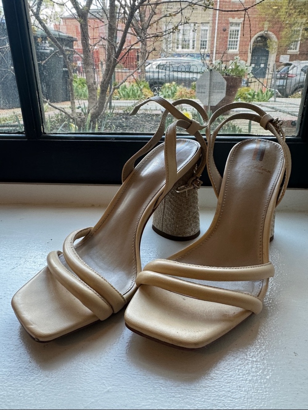 Sam Edelman Beige Strappy Block Heel Sandals
